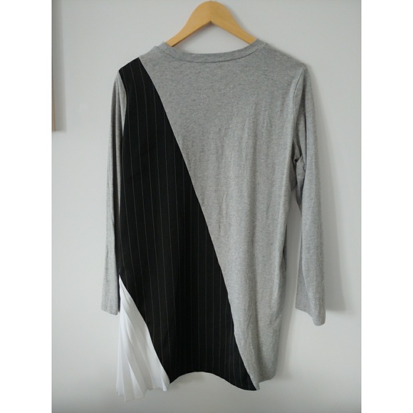 Short long sleeve dress - Picture 3 of 8